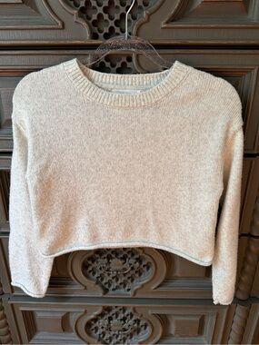Girls - Zara Cream Cropped Crewneck Sweater - size 9-10y